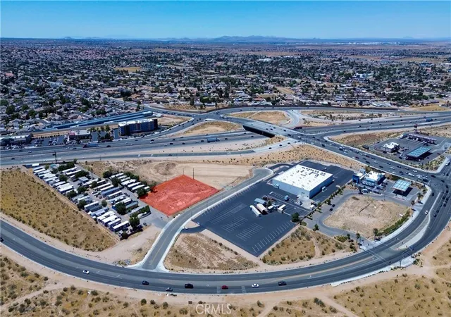 5th image of 1 Locust Rd, Hesperia, CA 92345 | MLS# IG26116286