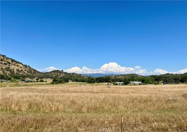 2nd image of 0 Hawthorne Ln, Squaw Valley, CA 93675 | MLS# FR26116461