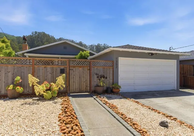 Homes for sale in Pacifica, CA | 1352 Linda Mar Blvd, Pacifica, CA 94044 | MLS# ML82048053