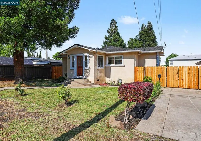 Homes for sale in Martinez, CA | 1244 Veale Ave, Martinez, CA 94553 | MLS# 41136399