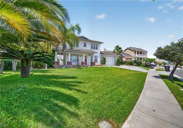 Photo 3 of Sale Pending at 2883 Wolfson Cir, Corona, CA 92879 | MLS# OC26116481 | Listing updated on 2026-09-18