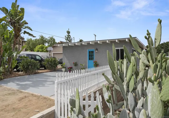 Homes for sale in El Cajon, CA | 148 Sierra Vista Dr, El Cajon, CA 92021 | MLS# 260012992SD
