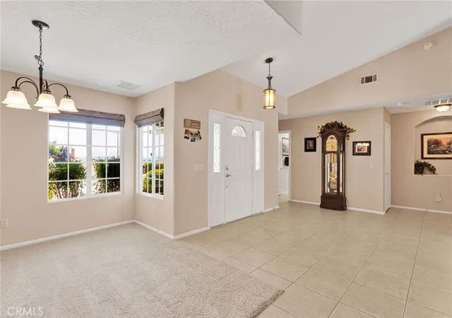 5th image of 20134 Skyline Ranch Dr, Apple Valley, CA 92308 | MLS# HD26115954