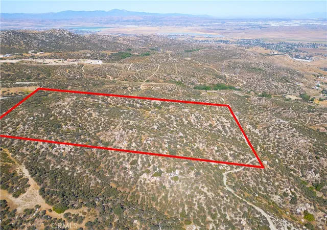 4th image of 12 Venus Dr, Nuevo, CA 92567 | MLS# CV26104993