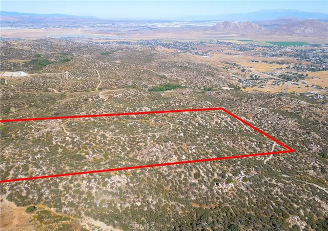 5th image of 12 Venus Dr, Nuevo, CA 92567 | MLS# CV26104993