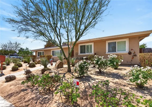 Homes for sale in Riverside, CA | 5323 Falkirk, Riverside, CA 92506 | MLS# IV26116342