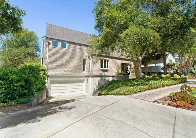 3rd image of 117 Moore Creek Rd, Santa Cruz, CA 95060 | MLS# ML82049016