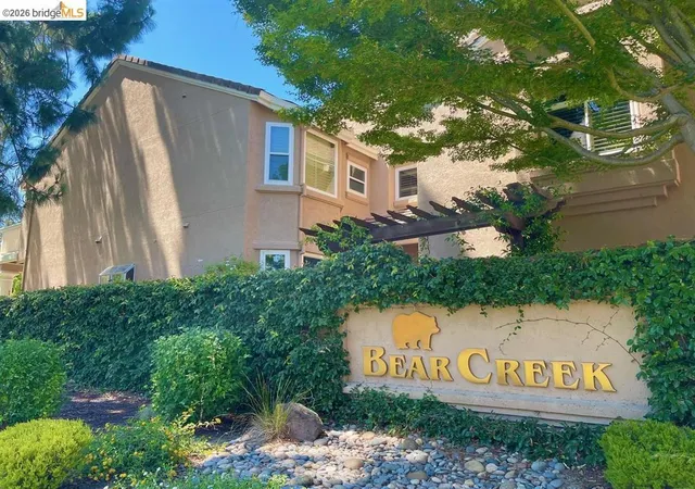 Photo 2 of Townhouse for sale at 1251 Cyn Side Ave, San Ramon, CA 94582 | MLS# 41136423 | Listing updated on 2026-09-13