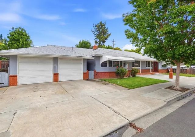 Homes for sale in Hayward, CA | 22596 Norwood Dr, Hayward, CA 94541 | MLS# ML82049025