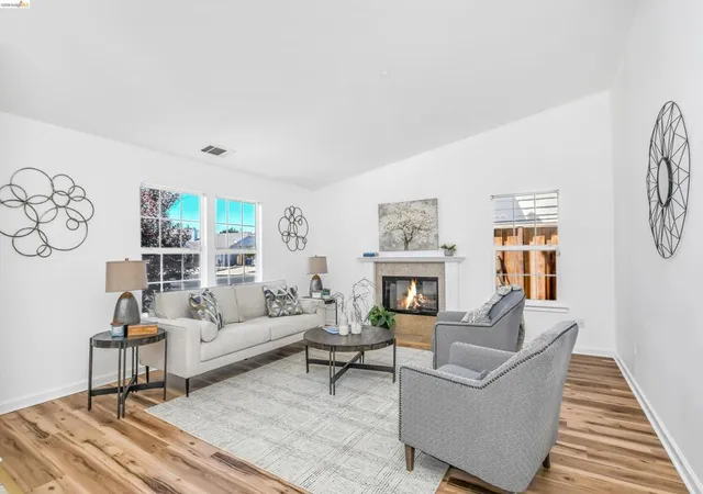 4th image of 2076 Heartland Cir, Brentwood, CA 94513 | MLS# 41136431