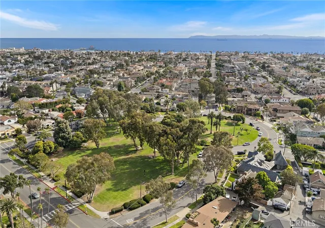 35th image of 207 Memphis Ave, Huntington Beach, CA 92648 | MLS# OC26114976