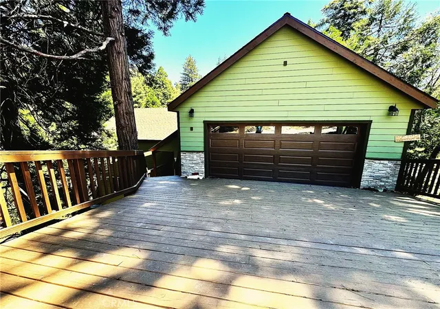 1st image of 26241 Thunderbird, Lake Arrowhead, CA 92352 | MLS# CV26116643