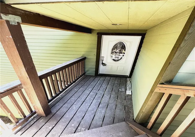 2nd image of 26241 Thunderbird, Lake Arrowhead, CA 92352 | MLS# CV26116643