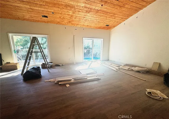 4th image of 26241 Thunderbird, Lake Arrowhead, CA 92352 | MLS# CV26116643