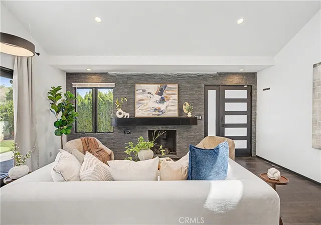 Homes for sale in Agoura Hills, CA | 5877 Cape Horn, Agoura Hills, CA 91301 | MLS# SB26110205