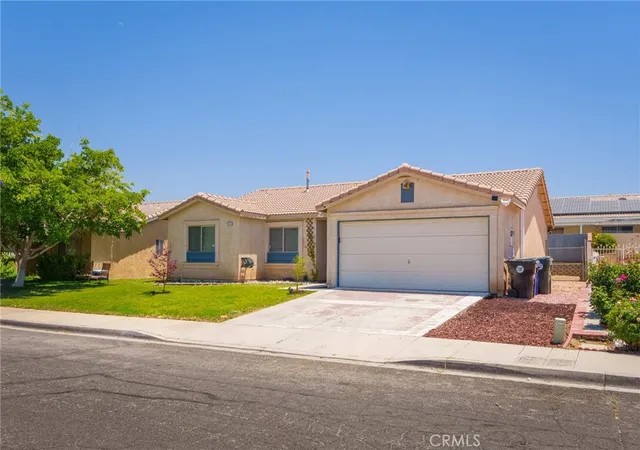 Homes for sale in Victorville, CA | 15213 Moonglow, Victorville, CA 92394 | MLS# HD26116682
