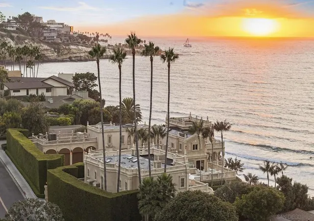 30th image of 1900 Spindrift Dr, La Jolla, CA 92037 | MLS# 260013034SD