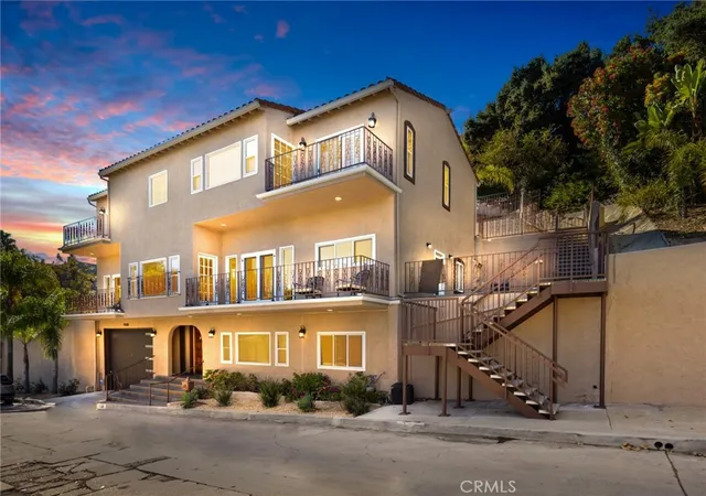 Homes for sale in Sherman Oaks, CA | 15330 Del Gado, Sherman Oaks, CA 91403 | MLS# AR26116733