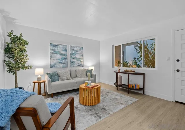 2nd image of 1030 Robinson Ave #210, San Diego, CA 92103 | MLS# 260013043SD