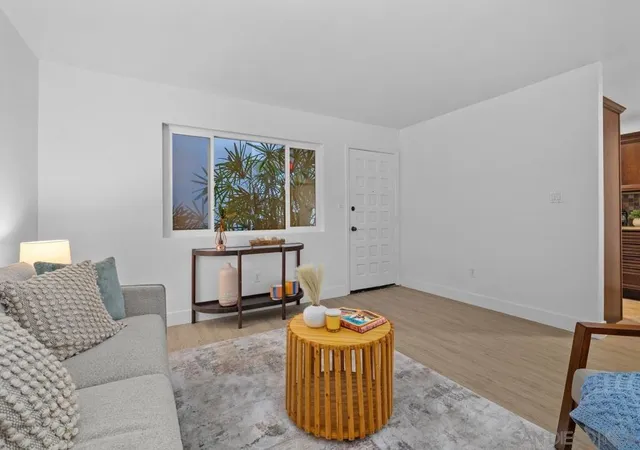 4th image of 1030 Robinson Ave #210, San Diego, CA 92103 | MLS# 260013043SD