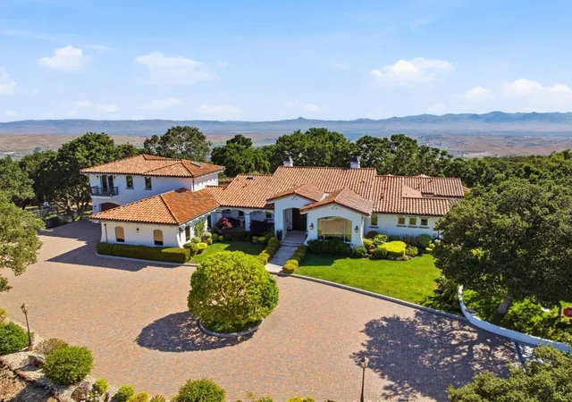 1st image of 3000 San Juan Canyon Rd, San Juan Bautista, CA 95045 | MLS# ML82049058