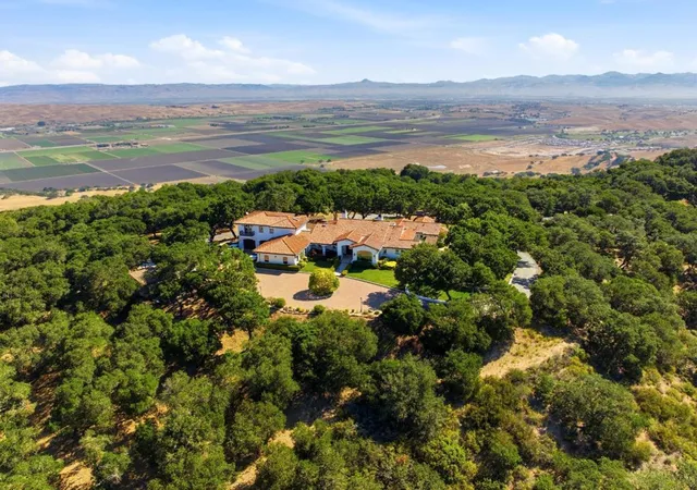 2nd image of 3000 San Juan Canyon Rd, San Juan Bautista, CA 95045 | MLS# ML82049058
