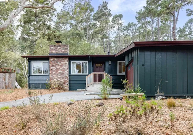Photo 1 of Single family home for sale at 249 Mar Vista Dr, Monterey, CA 93940 | MLS# 41136473 | Listing updated on 2026-10-09