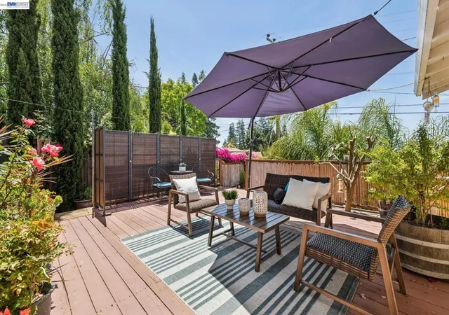 Homes for sale in Union City, CA | 33166 Basswood Ave, Union City, CA 94587 | MLS# 41136476