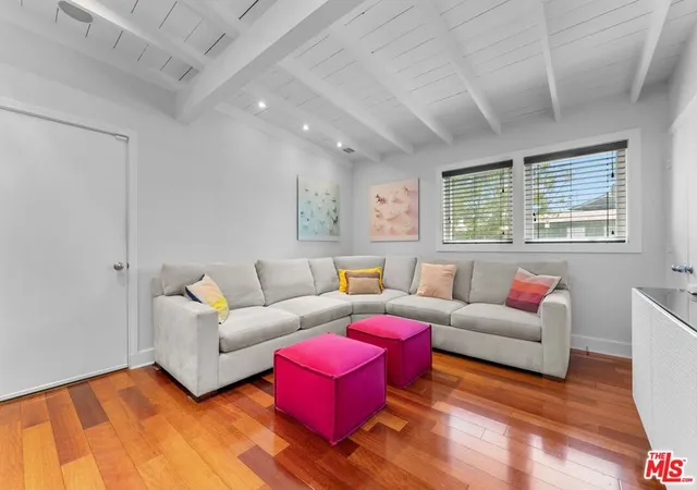 3rd image of 11376 Matteson Ave, Los Angeles, CA 90066 | MLS# 26839495