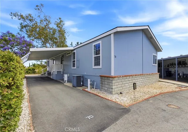 Photo 2 of Manufactured home for sale at 31130 S General Kearny #70, Temecula, CA 92591 | MLS# SW26115718 | Listing updated on 2026-09-26