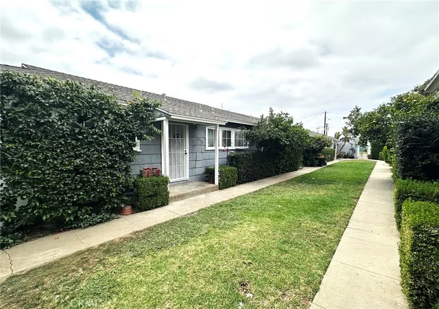Photo 2 of Multi family home for sale at 1714 2nd, San Fernando, CA 91340 | MLS# SR26116315 | Listing updated on 2026-10-05