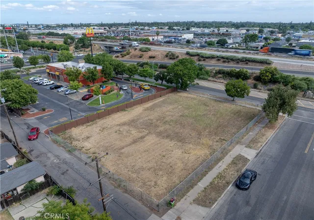 Photo 2 of Land for sale at 1004 West 13th, Merced, CA 95341 | MLS# MC26115943 | Listing updated on 2026-07-15