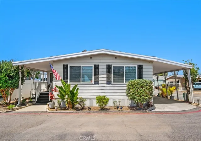 Photo 1 of Manufactured home for sale at 20701 Beach Blvd #285, Huntington Beach, CA 92648 | MLS# OC26116700 | Listing updated on 2026-09-17