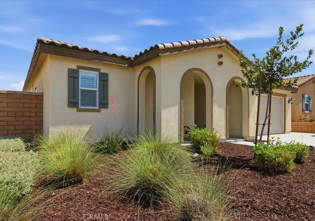 Photo 2 of Single family home for sale at 19788 Season Grv Dr, Riverside, CA 92507 | MLS# IV26116086 | Listing updated on 2026-10-06