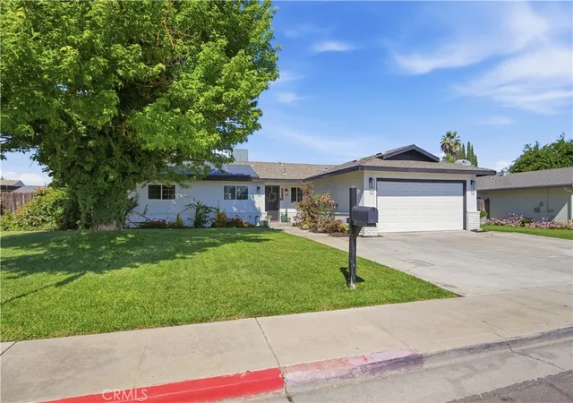 3rd image of 1654 Prusso St, Livingston, CA 95334 | MLS# MC26105658
