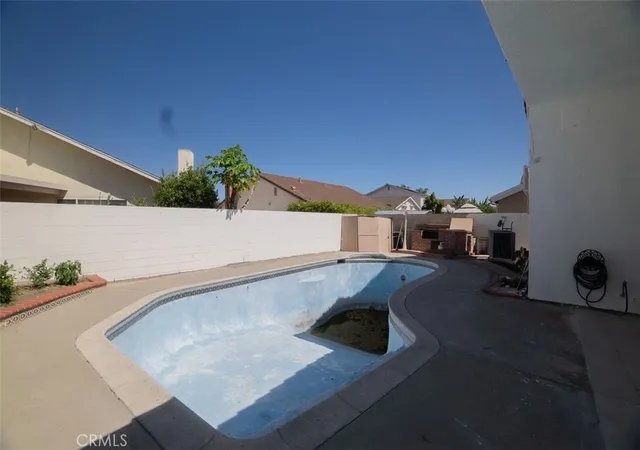 14th image of 19912 Claretta, Cerritos, CA 90703 | MLS# DW26116607