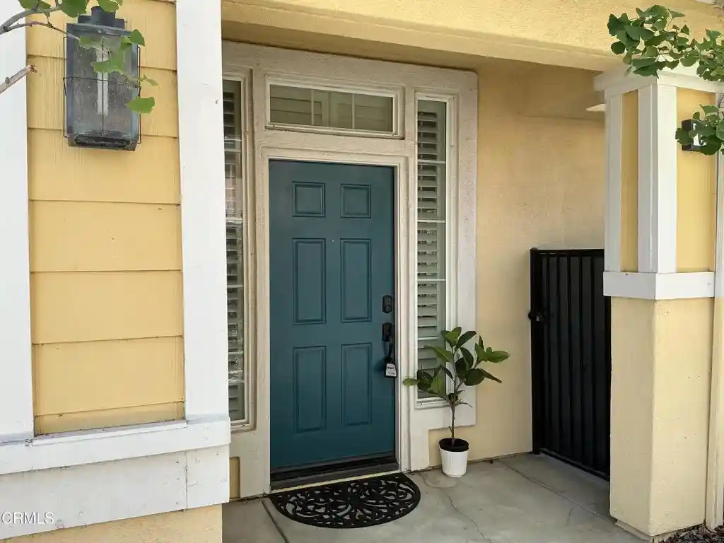 Townhouse for sale at 4153 Felipe Ln #C, Simi Valley, CA 93063 | MLS# V1-36675
