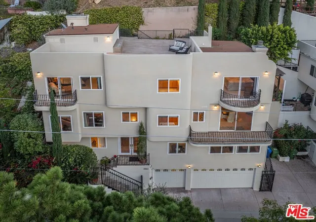 Homes for sale in Studio City, CA | 3943 Avenida Del Sol, Studio City, CA 91604 | MLS# 26839935
