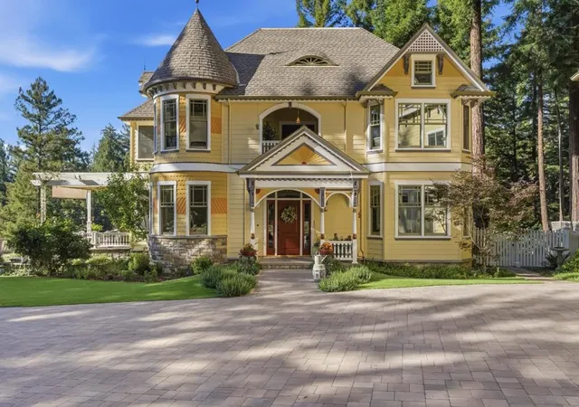 Homes for sale in Los Gatos, CA | 24431 Soquel San Jose Road, Los Gatos, CA 95033 | MLS# ML82049095