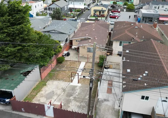 Homes for sale in South San Francisco, CA | 823 Linden Ave, South San Francisco, CA 94080 | MLS# ML82049014