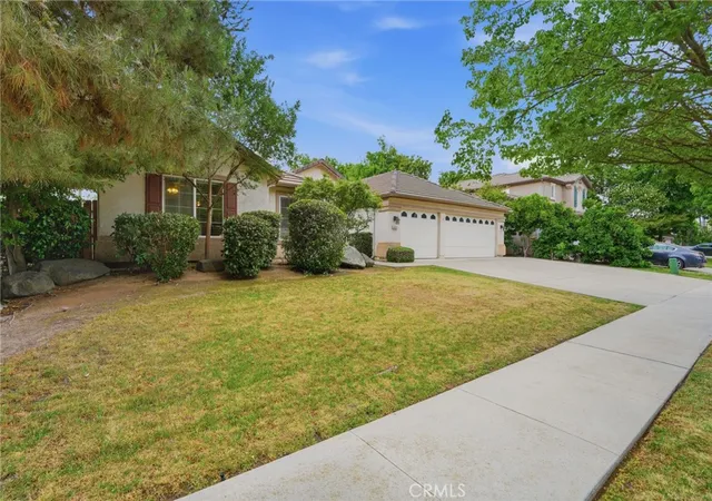 3rd image of 6111 W Pryor Ct, Visalia, CA 93277 | MLS# PI26068075