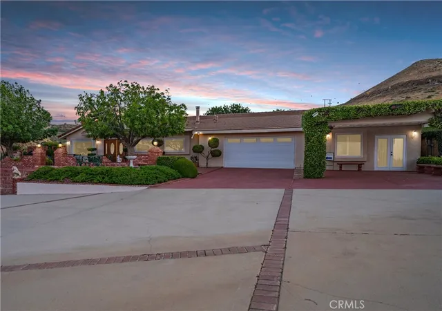 3rd image of 5801 Hacienda Ranch, Palmdale, CA 93551 | MLS# SR26116333