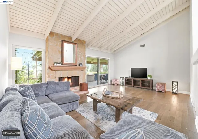 5th image of 742 Via Zapata, Riverside, CA 92507 | MLS# 41136531