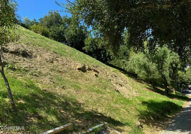 6th image of 4619 Ensenada Dr, Woodland Hills, CA 91364 | MLS# 226002517