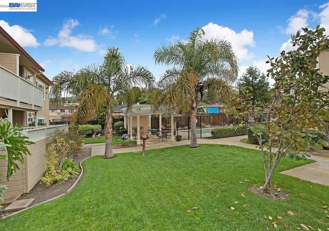 Homes for sale in San Leandro, CA | 1570 165th Ave #104, San Leandro, CA 94578 | MLS# 41136538