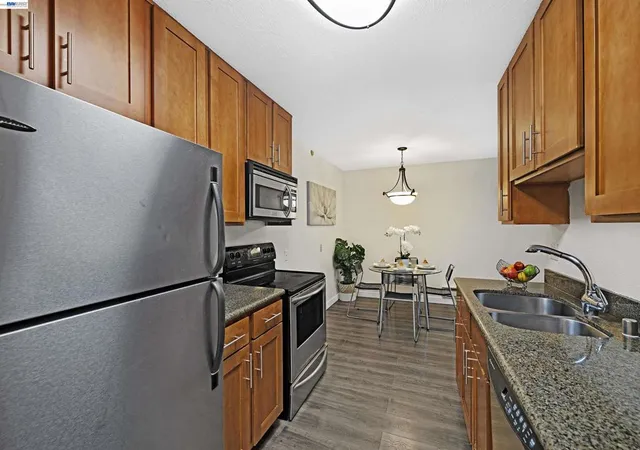 Homes for sale in San Leandro, CA | 1570 165Th Ave, San Leandro, CA 94578