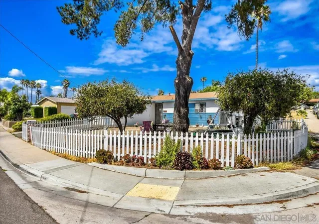 Photo 3 of Sale Pending at 1429 Nolan Ave, Chula Vista, CA 91911 | MLS# 260013085SD | Listing updated on 2026-06-05