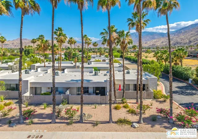 Photo 3 of Condo for sale at 805 E Arenas Rd, Palm Springs, CA 92262 | MLS# 26839957PS | Listing updated on 2026-10-01