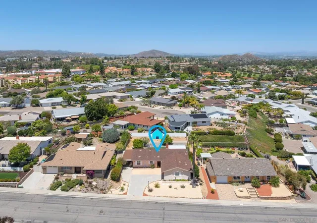 3rd image of 12118 Obispo, San Diego, CA 92128 | MLS# 260013098SD