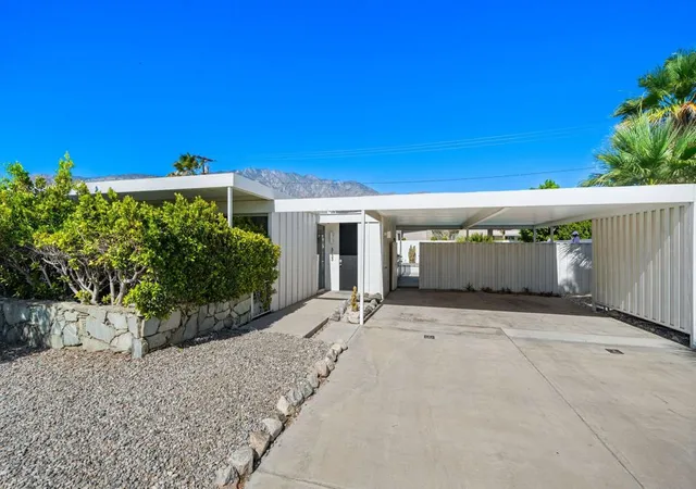 1st image of 3133 N Sunnyview Dr, Palm Springs, CA 92262 | MLS# 219148518DA